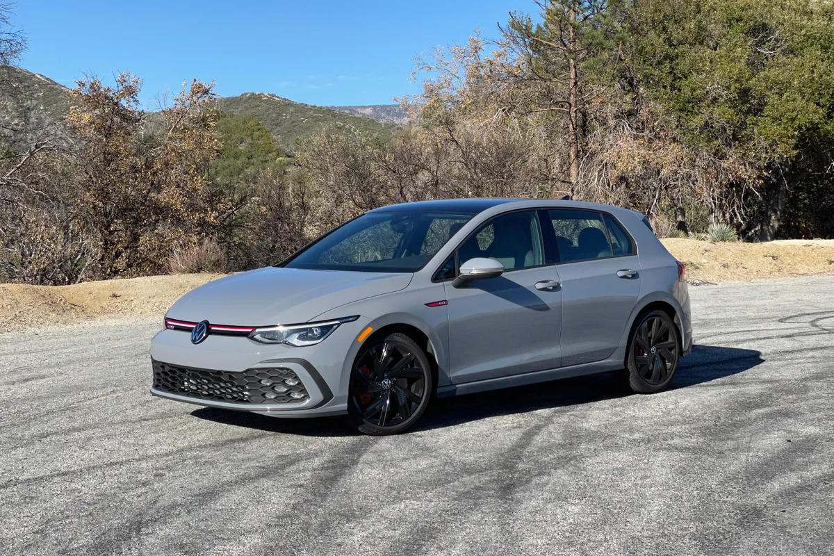 Volkswagen Golf GTI i Porsche Macan: sportske verzije